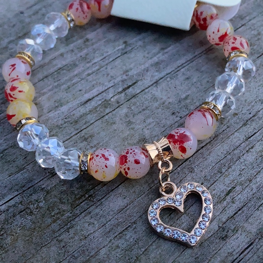 ⚜️Multi Splat Beaded Diamond Heart Charm Bracelet!